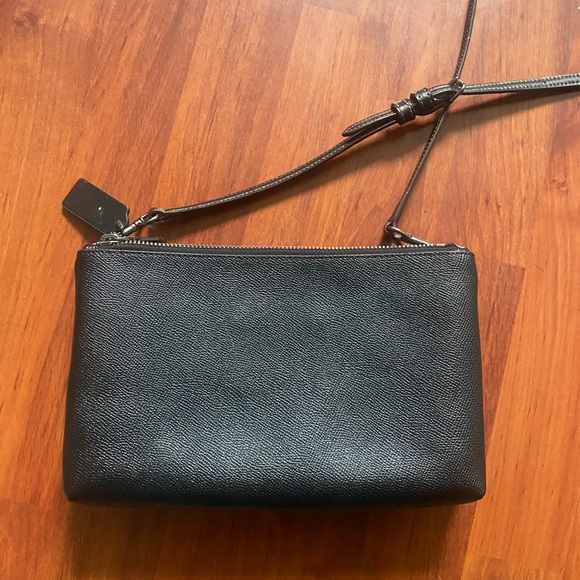 Keith haring x coach collab pebble purse - Picture 3 of 6